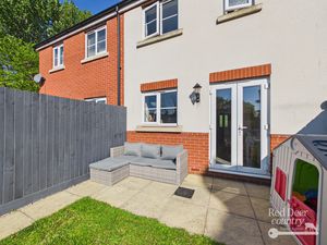 Patio- click for photo gallery